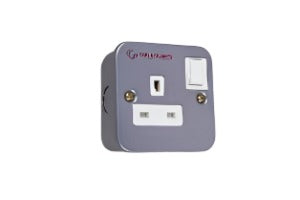 AFRICAB SOCKET OUTLET SINGLE METAL 13A AFCB EL8119C